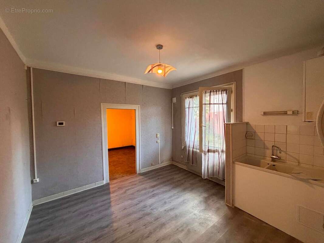Appartement à SEVREY
