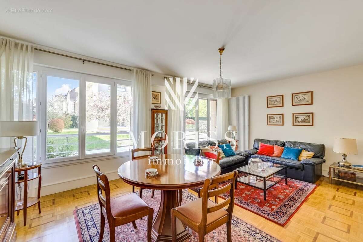 Appartement à NOGENT-SUR-MARNE