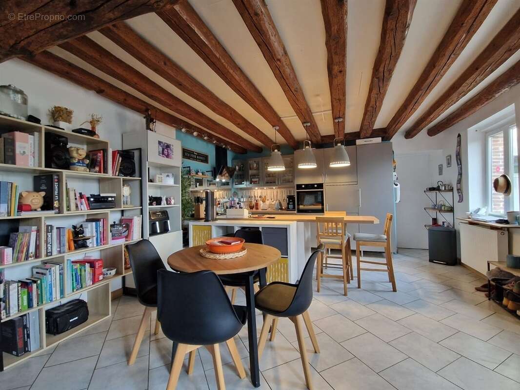 Maison à LA MADELEINE-DE-NONANCOURT