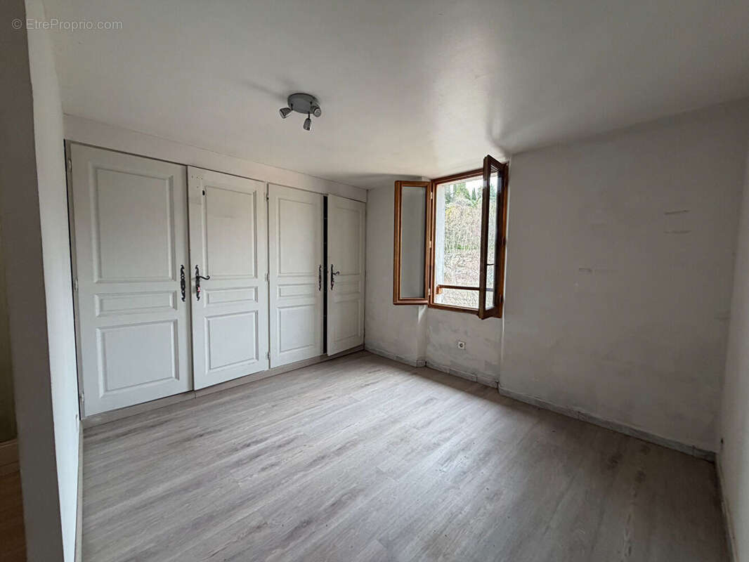 Appartement à CALLIAN