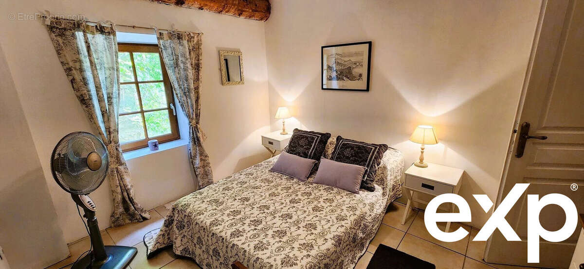 Appartement à PEPIEUX