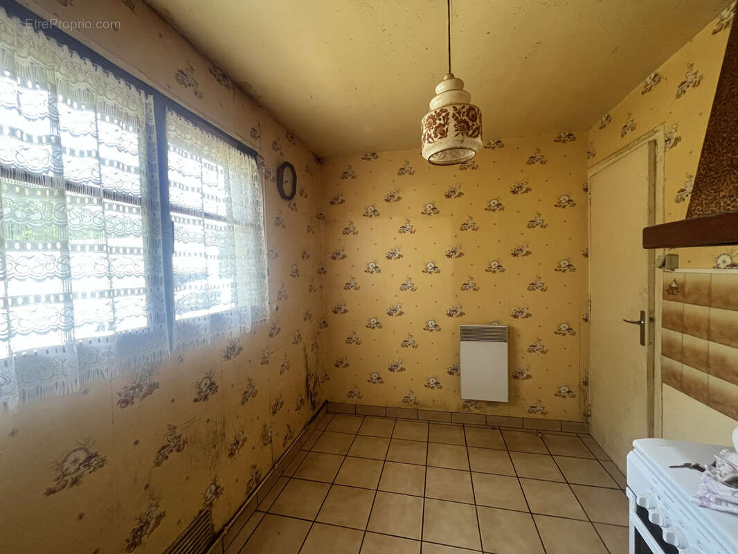 Maison à COMMES