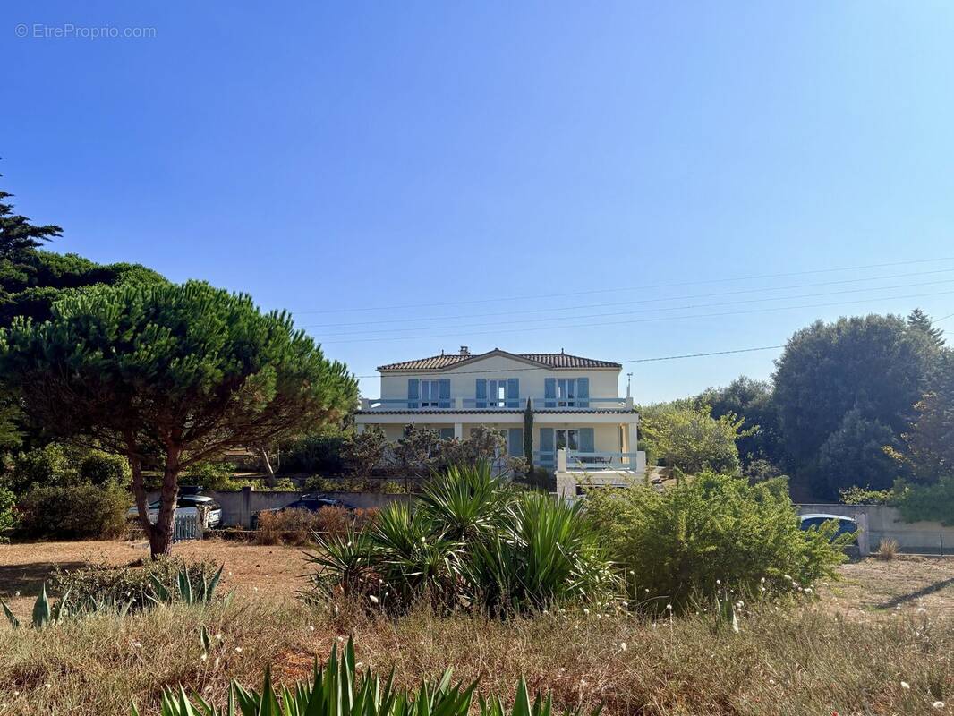 Maison 164 m² à Saint-Georges-D'oleron  - photo 2