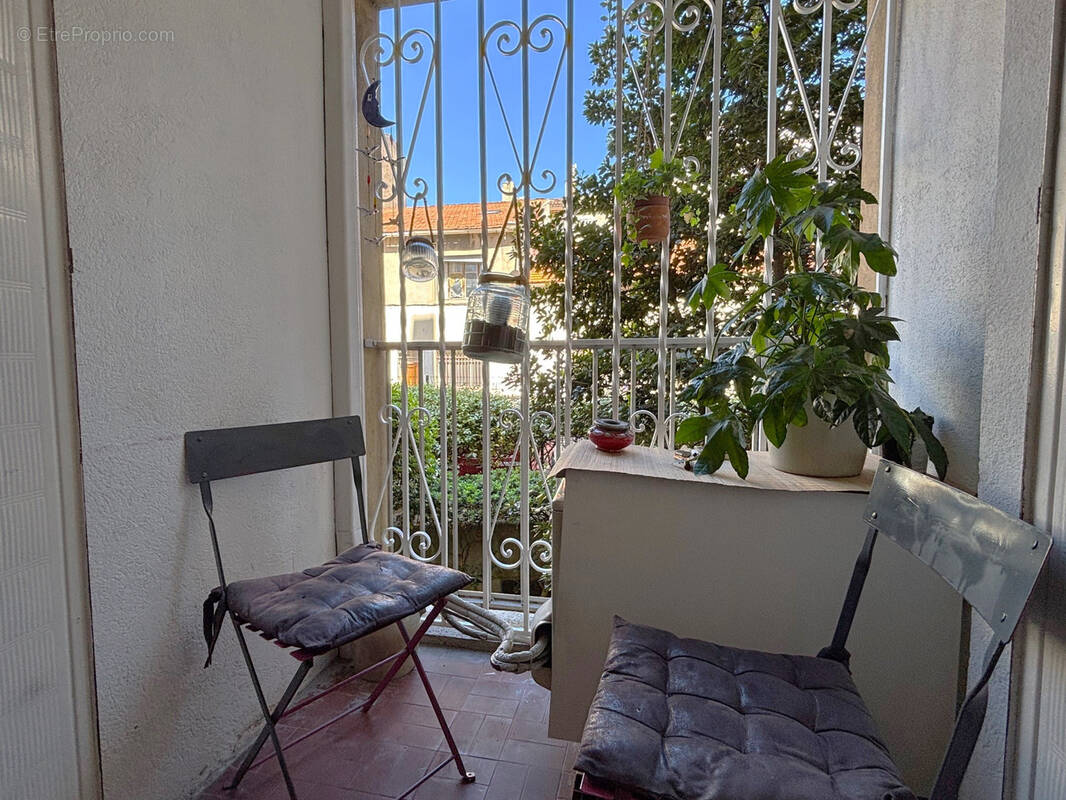 Appartement à MARSEILLE-2E