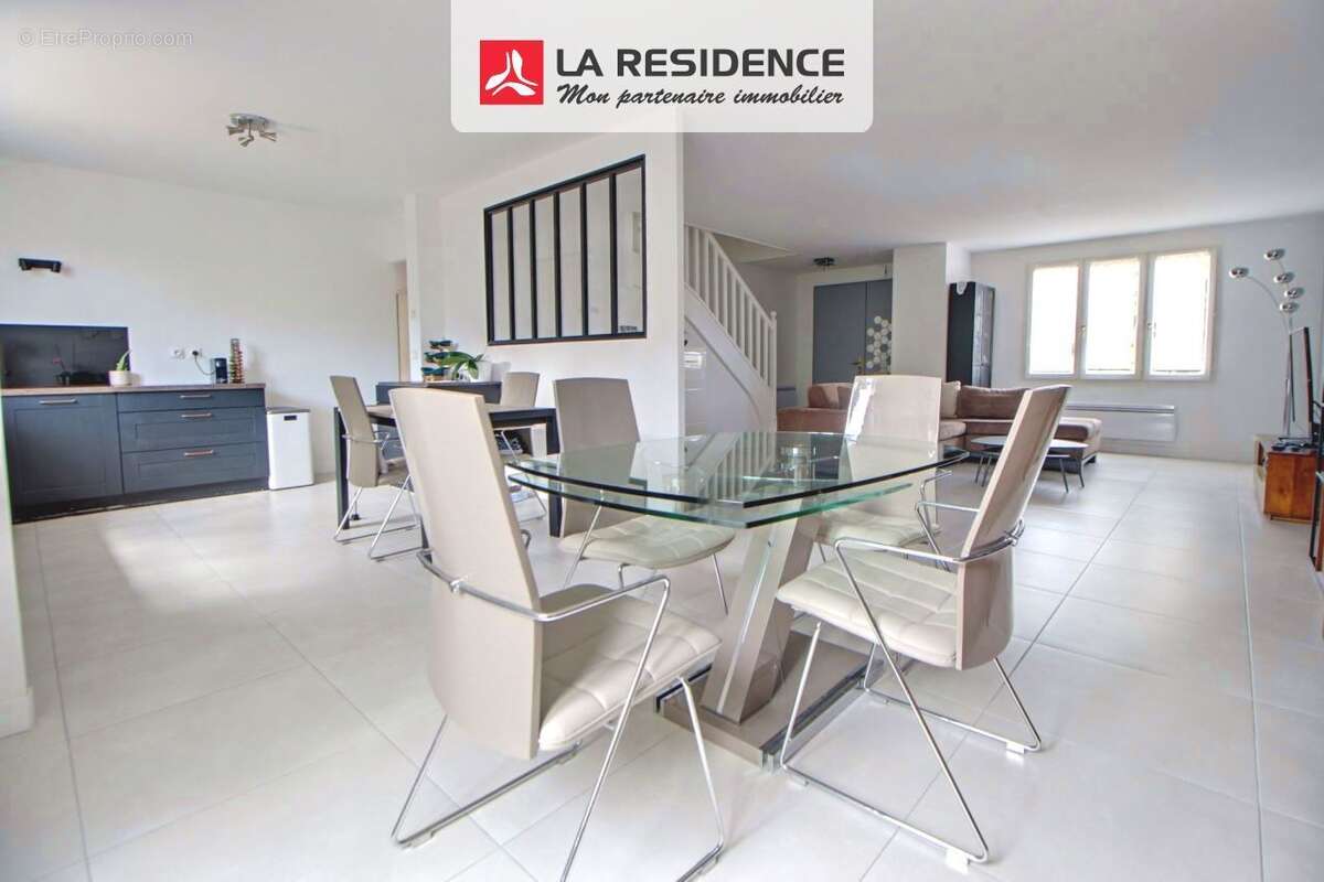 Maison à VERNOUILLET