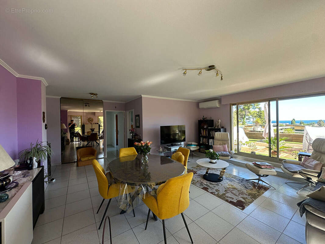 Appartement à CAGNES-SUR-MER