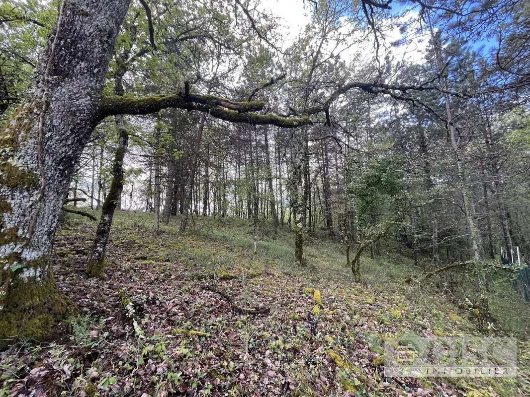 Terrain à CAHORS