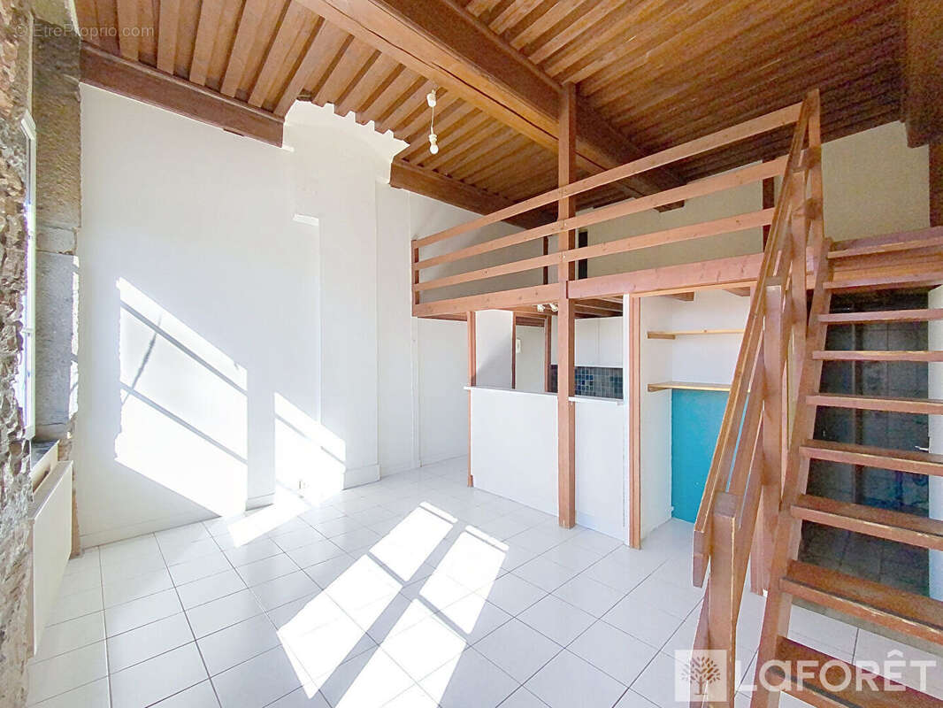 Appartement à LYON-4E