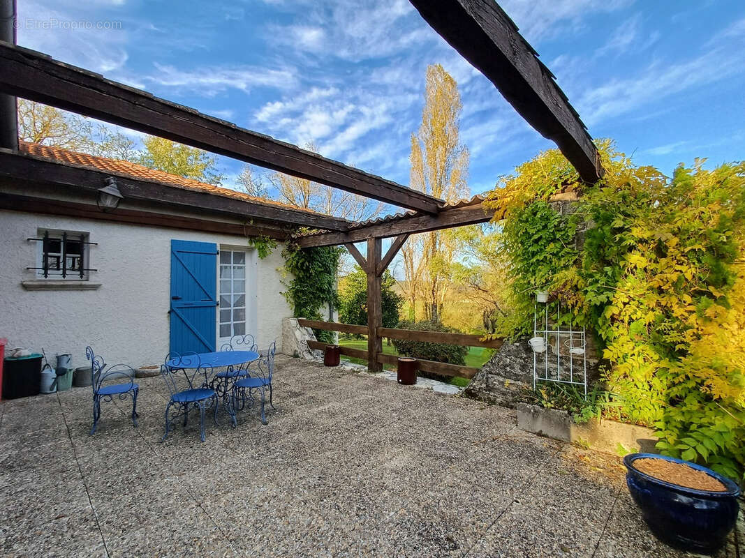 Maison à VILLEFRANCHE-DE-ROUERGUE