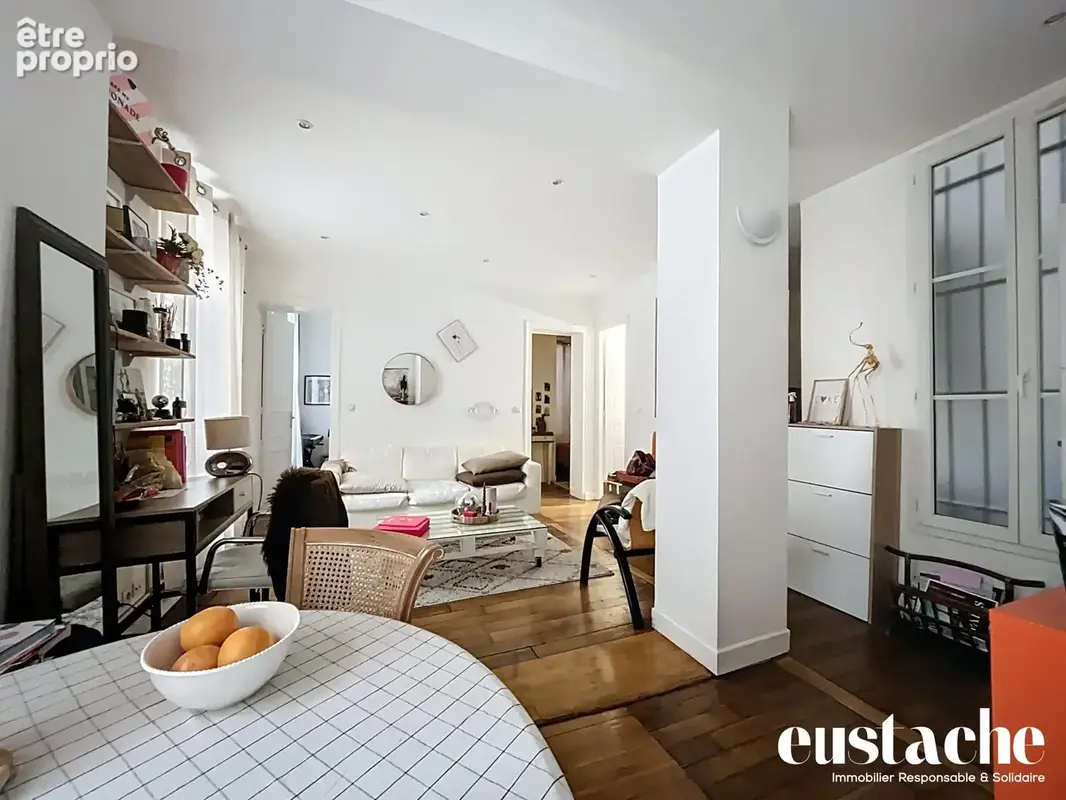 Appartement 3 pièces 56 m² à vendre à Paris-9e (75009) - photo 2