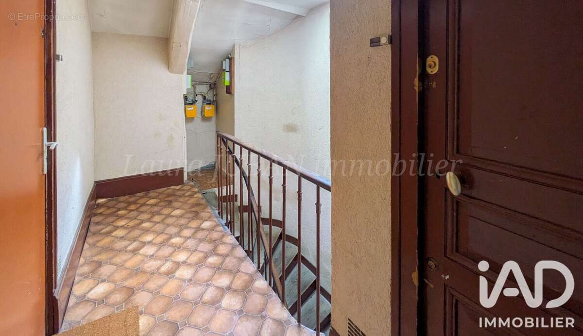 Appartement 256 m² à Montereau-Fault-Yonne  - photo 5