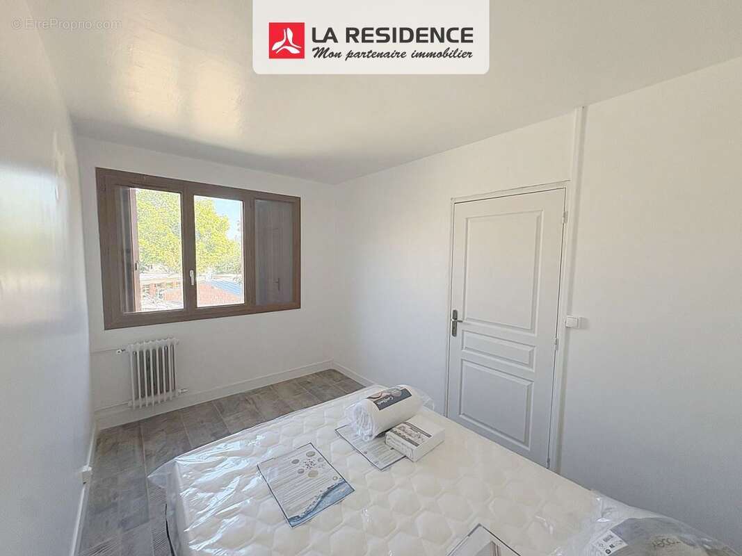 Appartement à EPINAY-SUR-SEINE