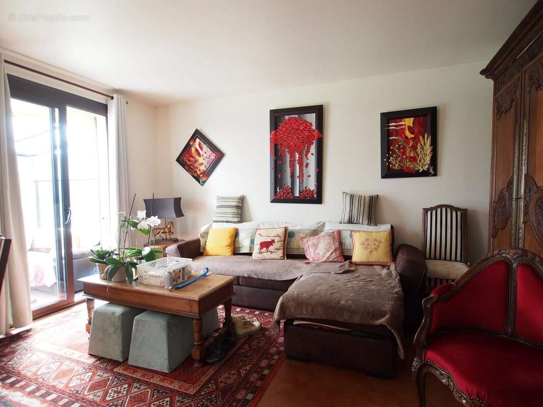 Maison à CUSSY