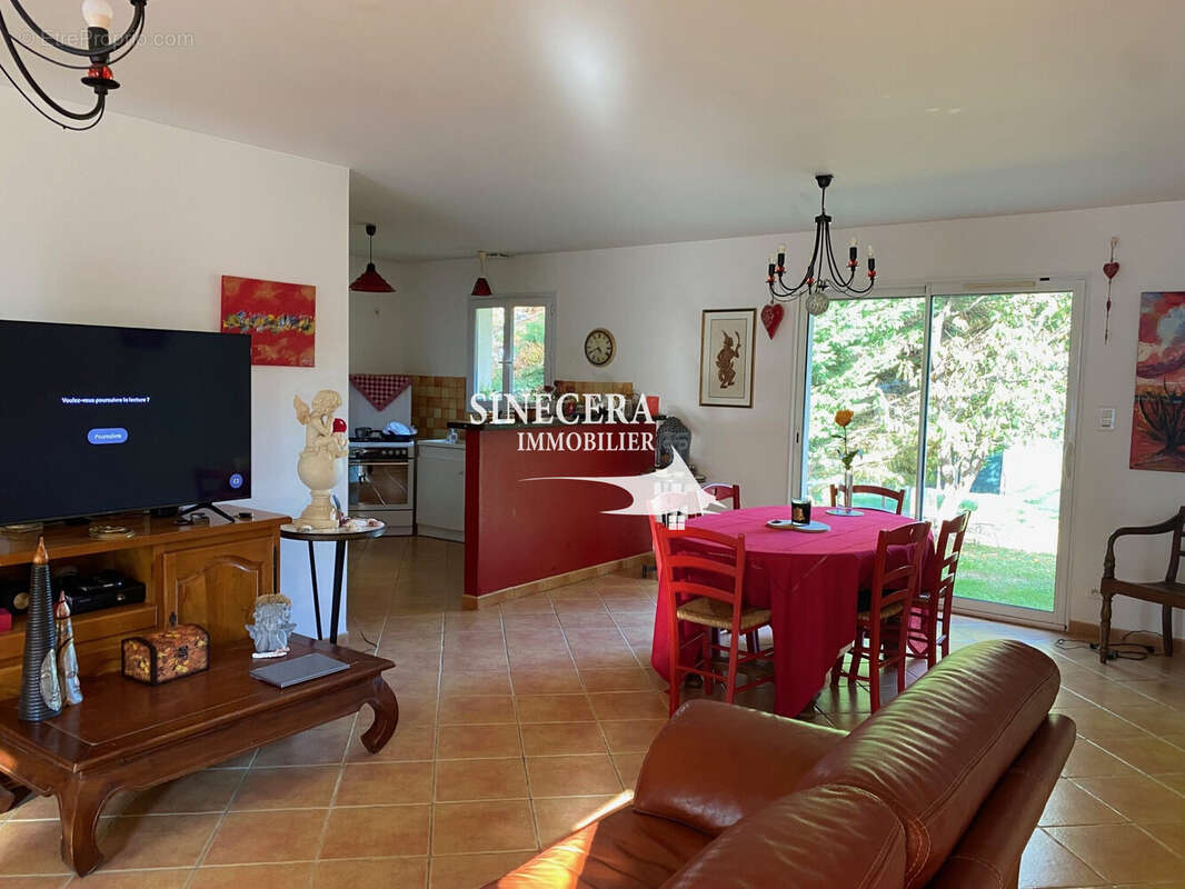 Maison 86 m² à Riberac  - photo 3