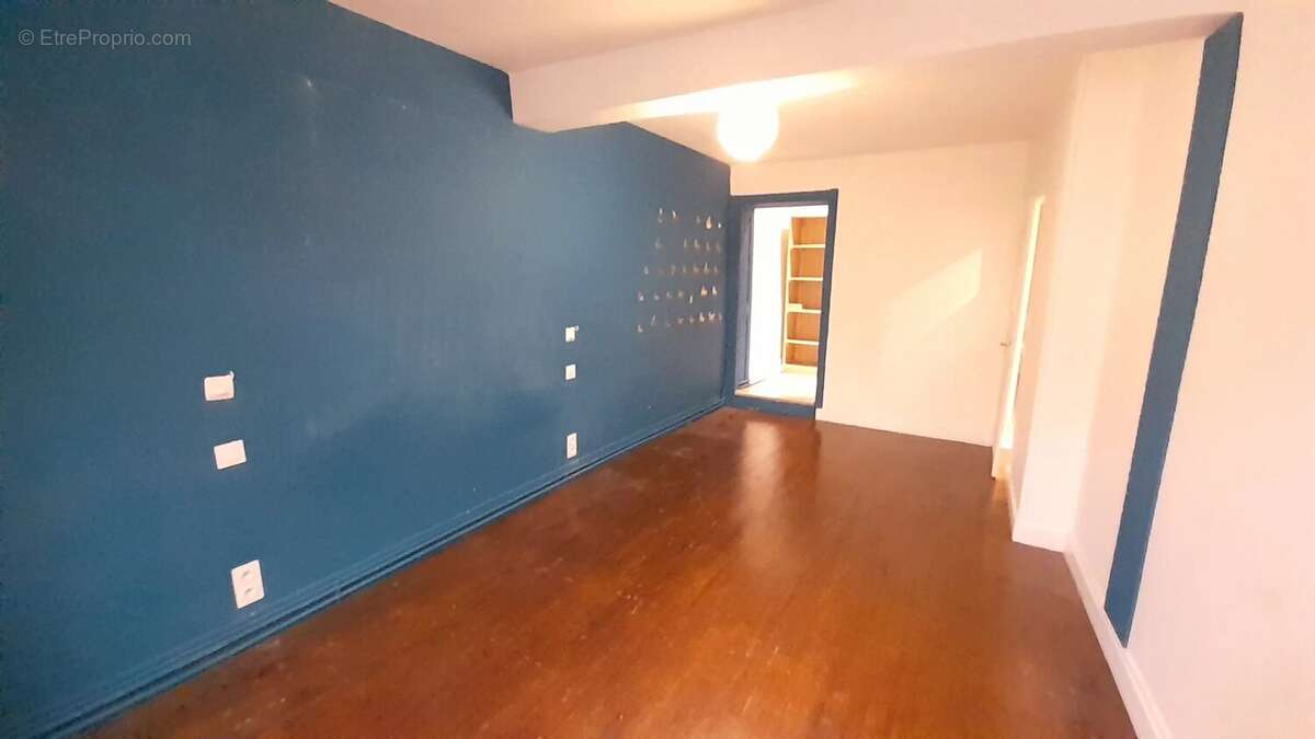 Maison à BELLEVILLE