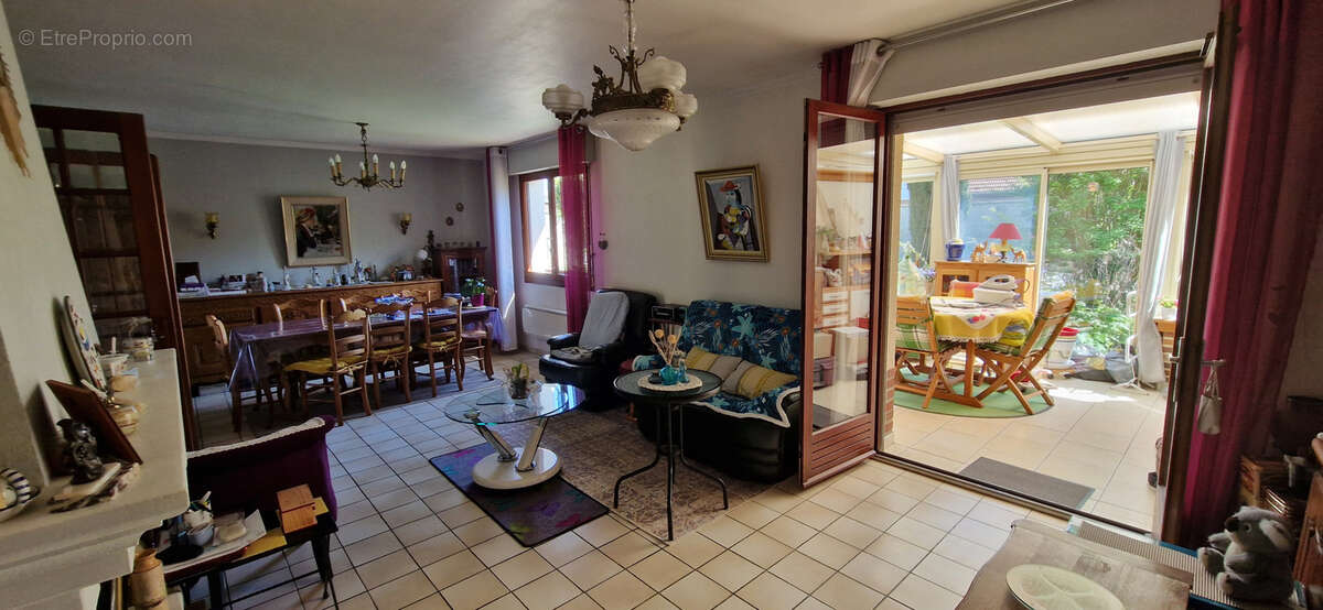 Autre à VILLERS-BRETONNEUX