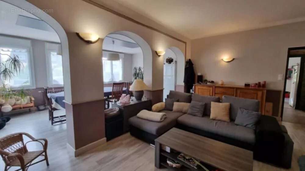 Maison à SAINT-BARTHELEMY