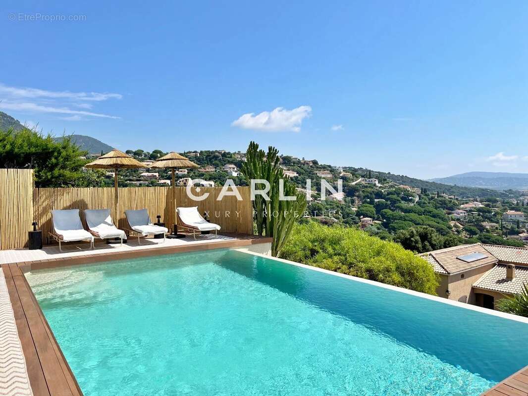 Maison à CAVALAIRE-SUR-MER