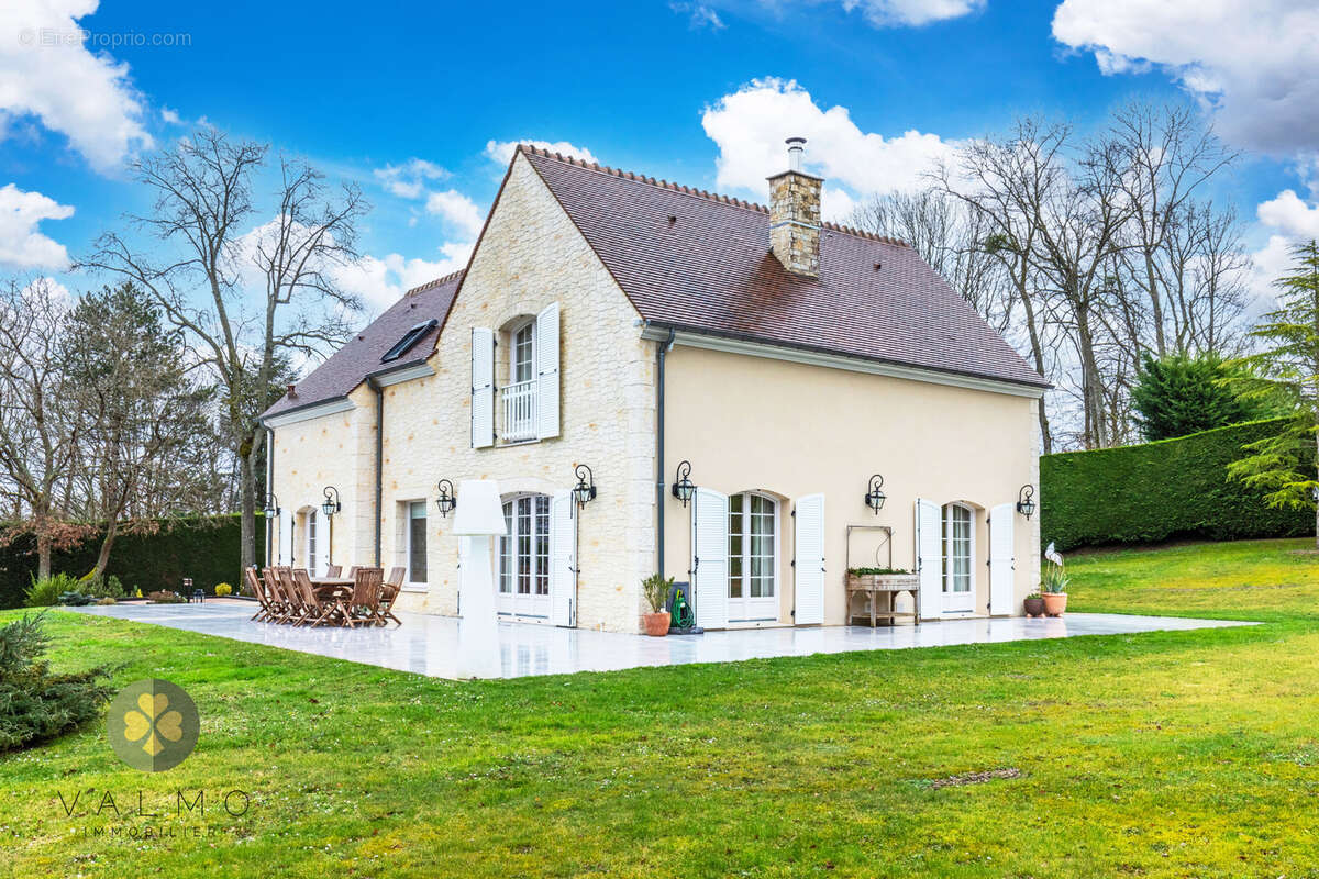 Maison à MANTES-LA-VILLE