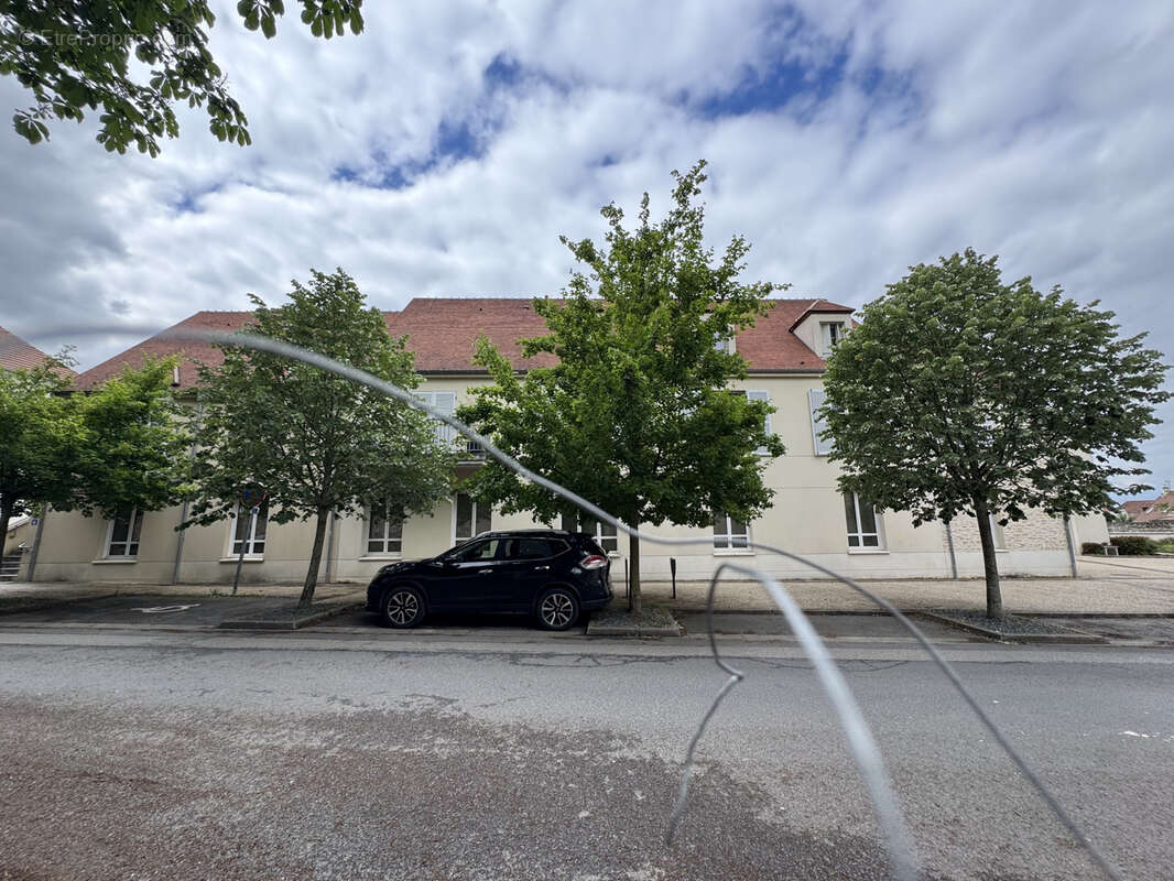 Appartement à LA CHAPELLE-EN-SERVAL