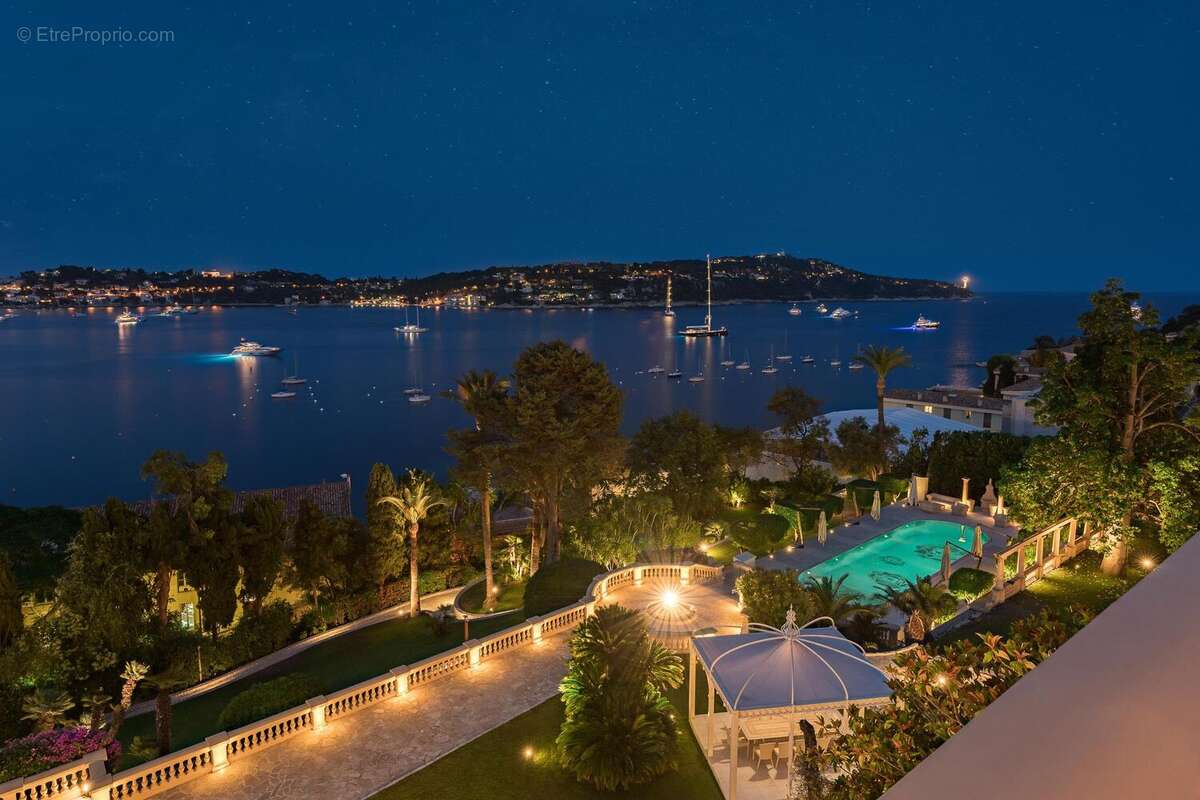 Maison à VILLEFRANCHE-SUR-MER