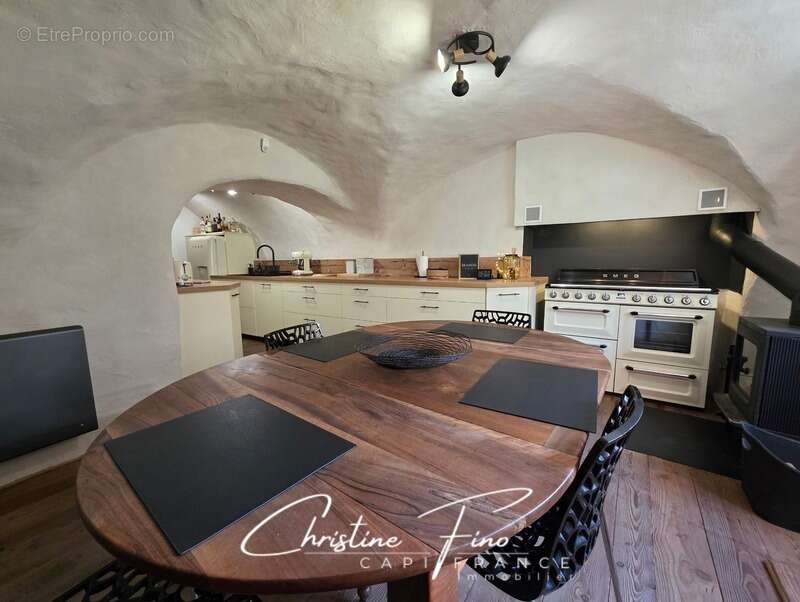 Appartement à LE MONETIER-LES-BAINS