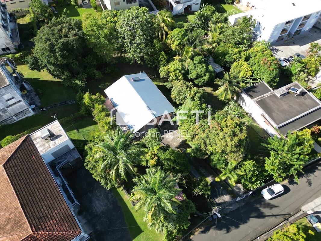 Photo 1 - Maison à FORT-DE-FRANCE