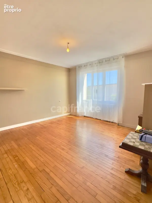 Landerneau, maison familiale hors lotissement, 5 chambres, rez de jardin, géothermie, poele - photo 10