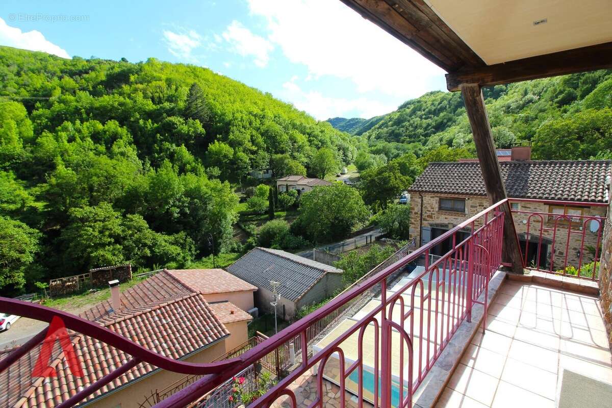 Maison à AVENE