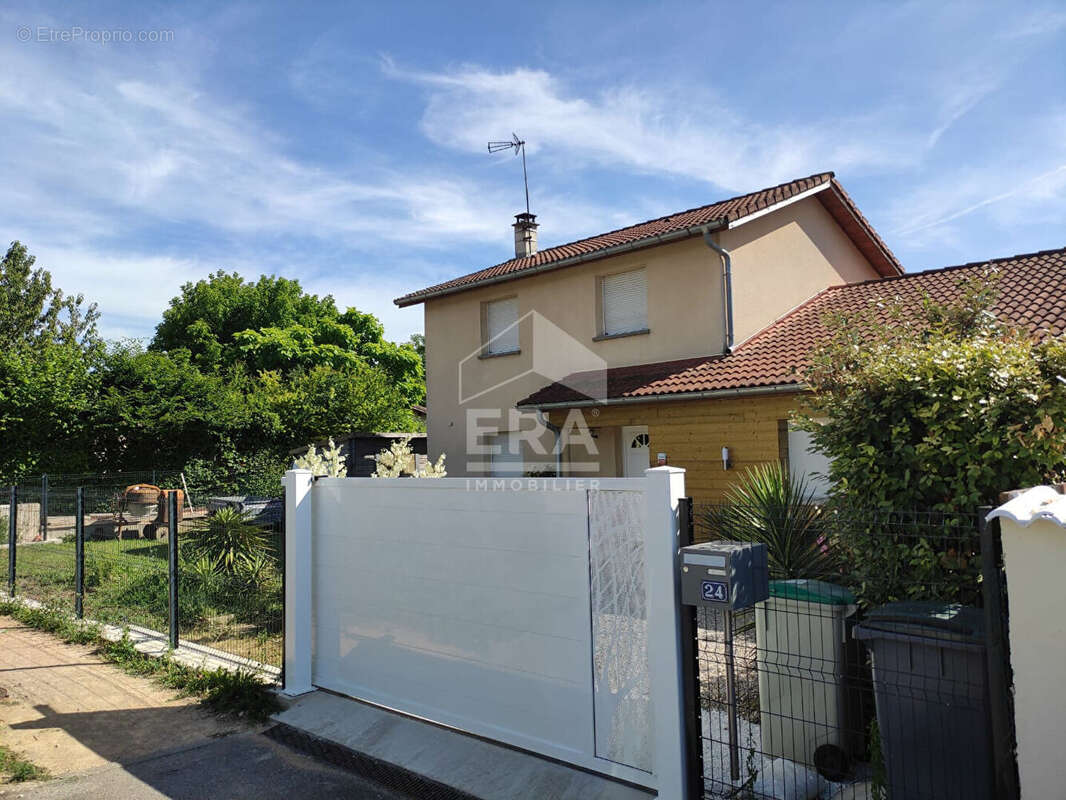 Maison à AMBERIEU-EN-BUGEY