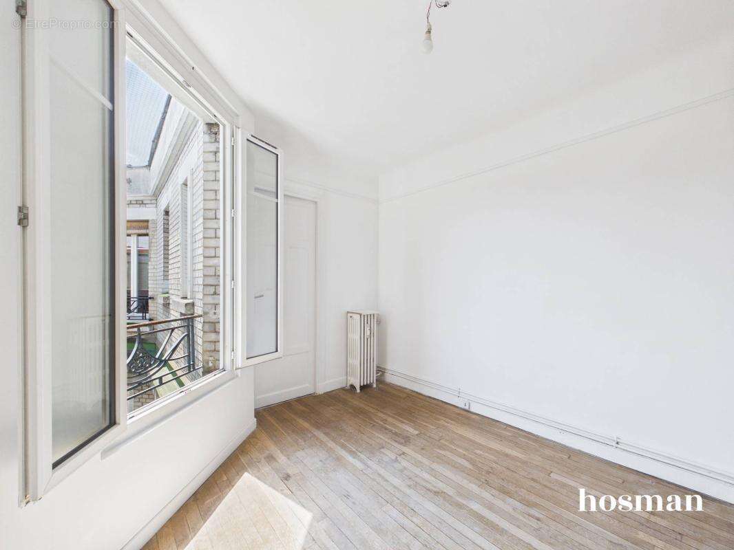 Appartement à COLOMBES