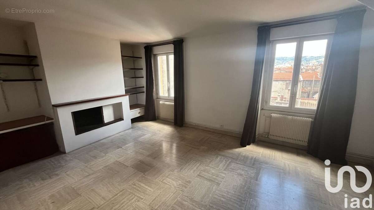 Photo 3 - Appartement à SAINT-ETIENNE