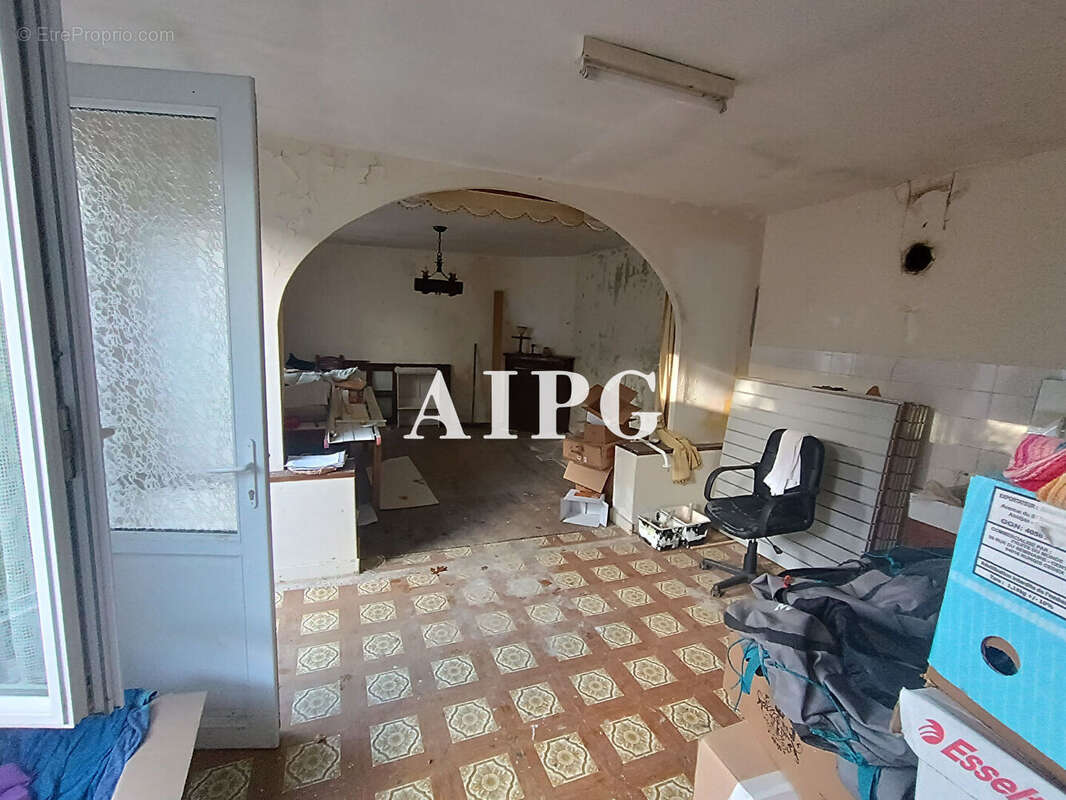 Maison à SAINT-GILLES-VIEUX-MARCHE