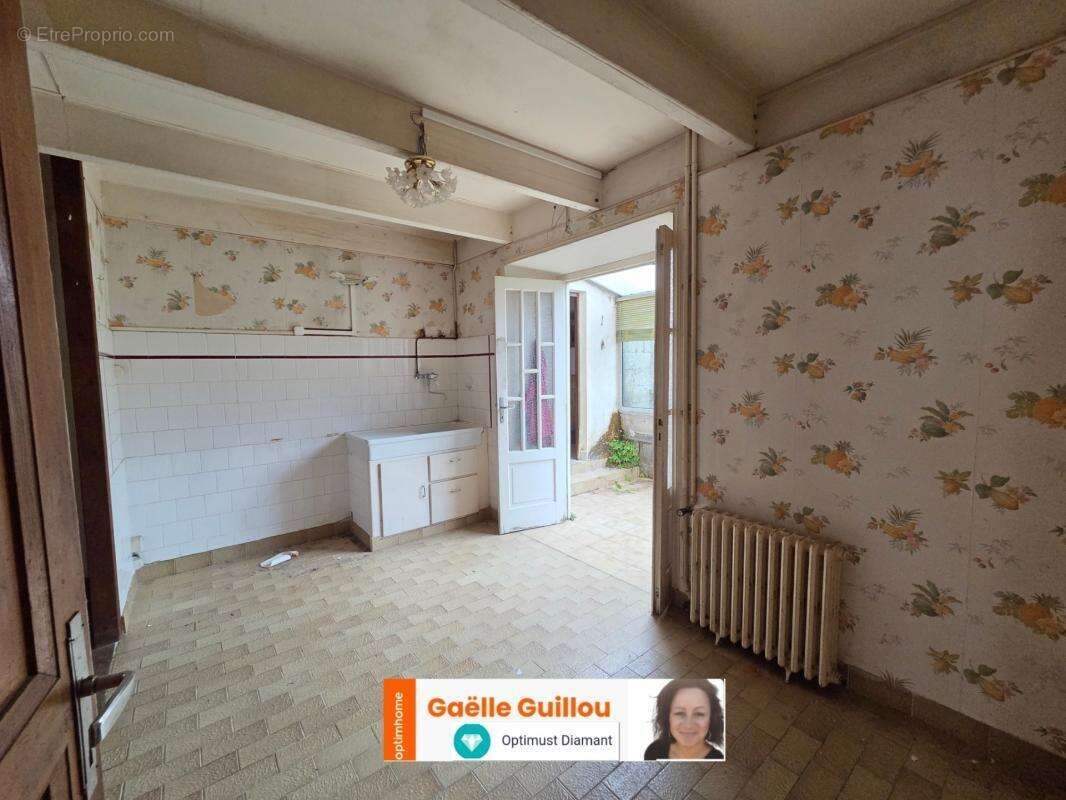 Cléder : Maison à rénover 4 pièces + combles aménageables - photo 4