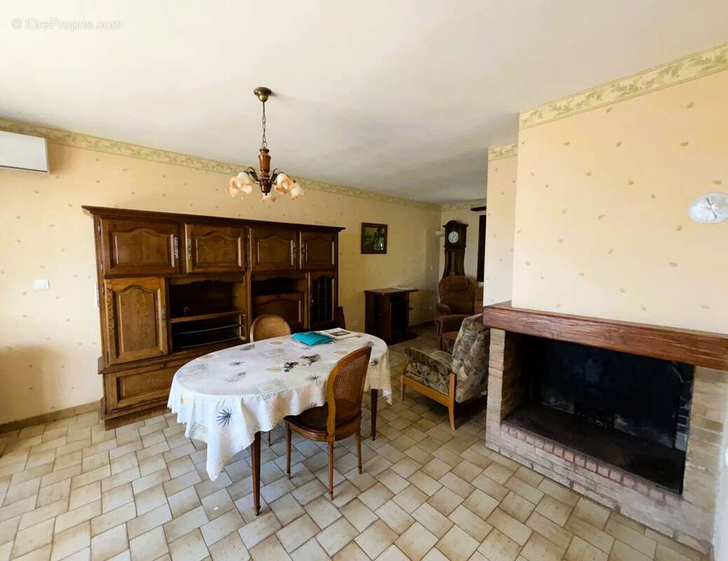 Maison à LAURE-MINERVOIS