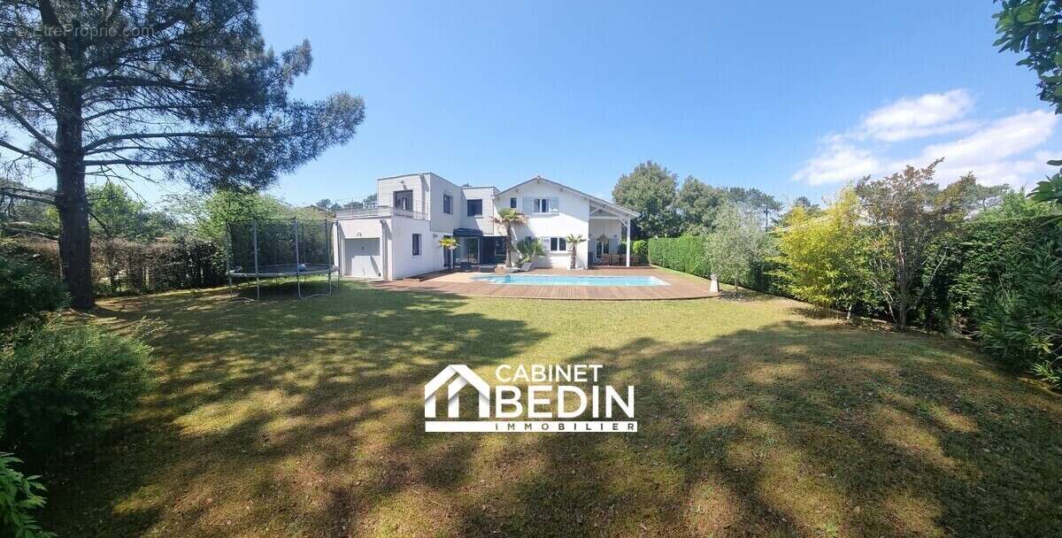 Maison à GUJAN-MESTRAS