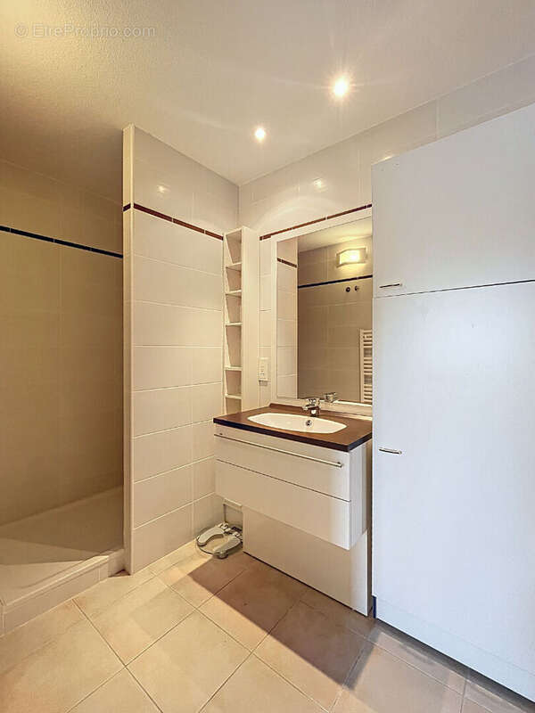 Maison à JONQUIERES-SAINT-VINCENT