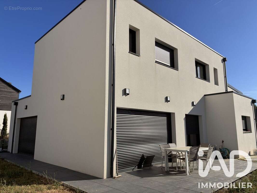 Photo 6 - Maison à MONTREUIL-JUIGNE