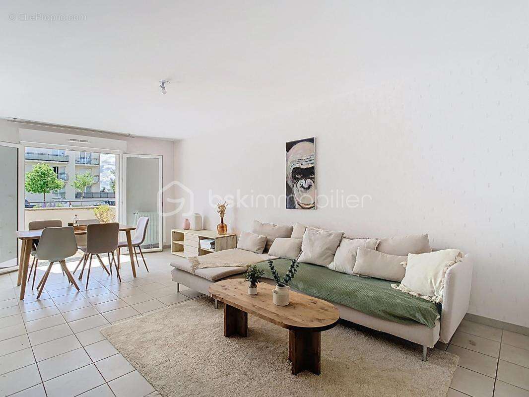 Appartement à FLEURY-SUR-ORNE