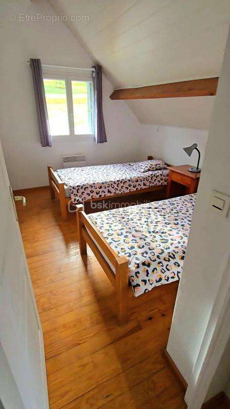 Maison à VILLELONGUE