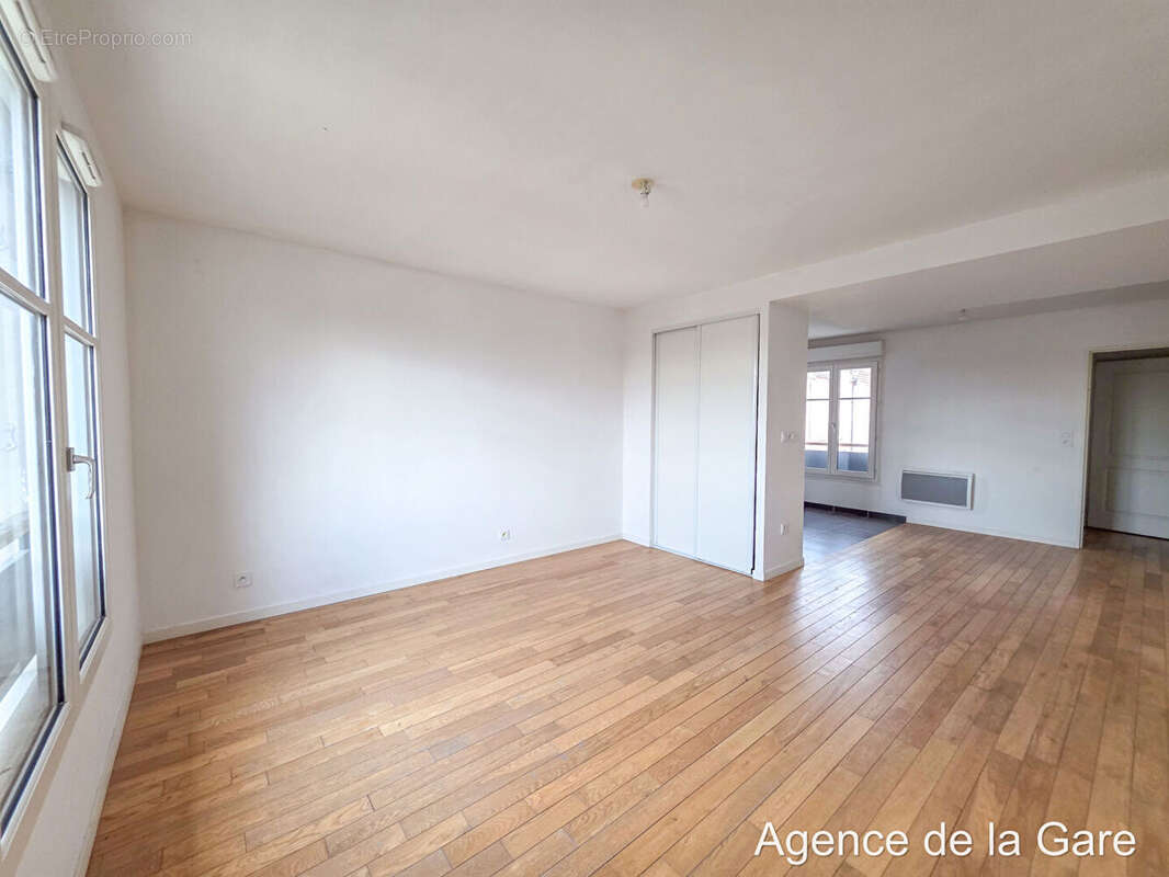 Appartement à MAISONS-LAFFITTE