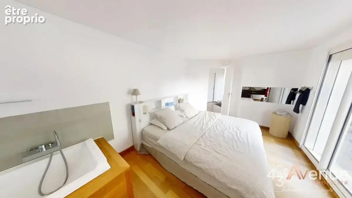Maison 7 pièces 260 m² à vendre à Aveizieux (42330) - photo 8
