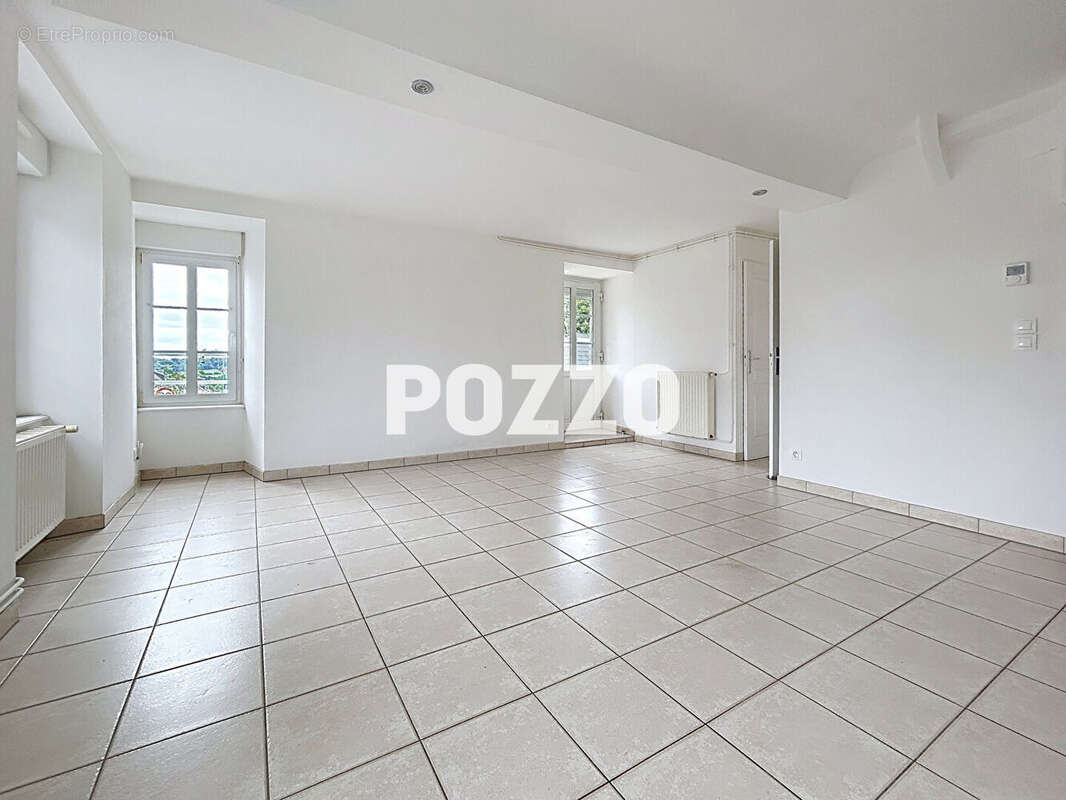 Maison à LE BENY-BOCAGE