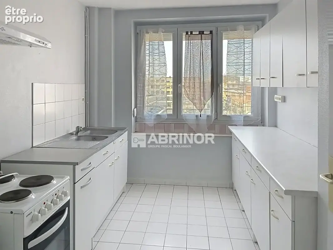 Hyper centre - appartement 86m² avec parking - photo 3
