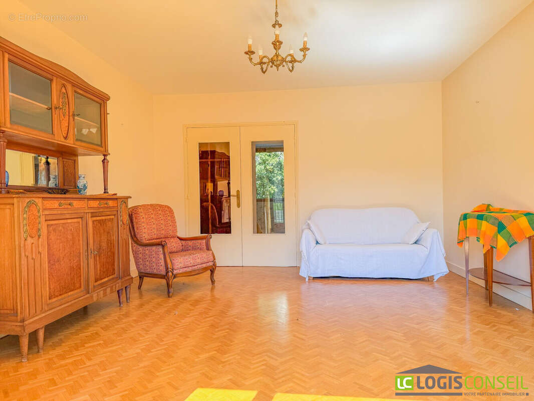 Appartement à FONTENAY-AUX-ROSES