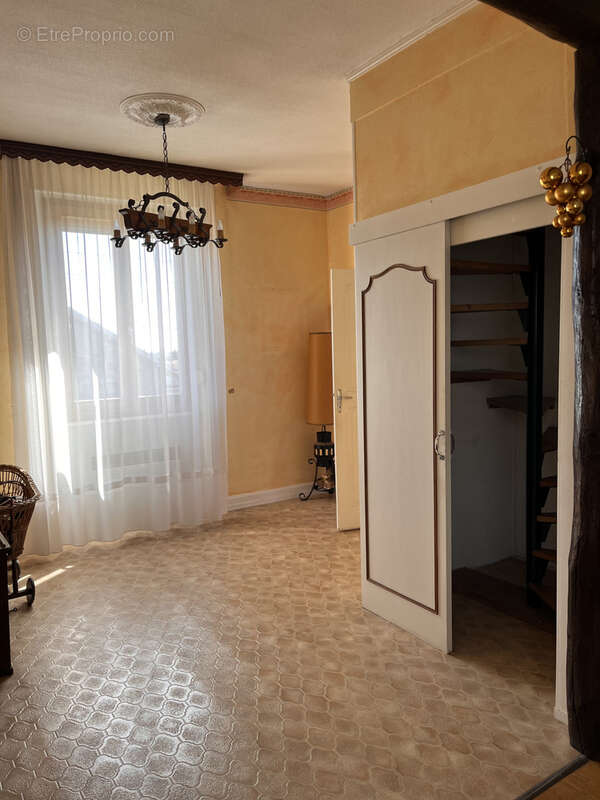 Appartement à CRAVANCHE