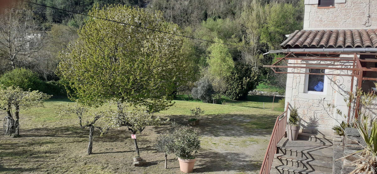 Maison à BESSEGES