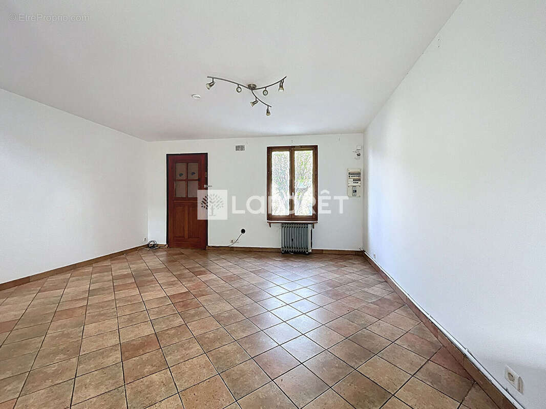 Maison à MAREIL-EN-FRANCE