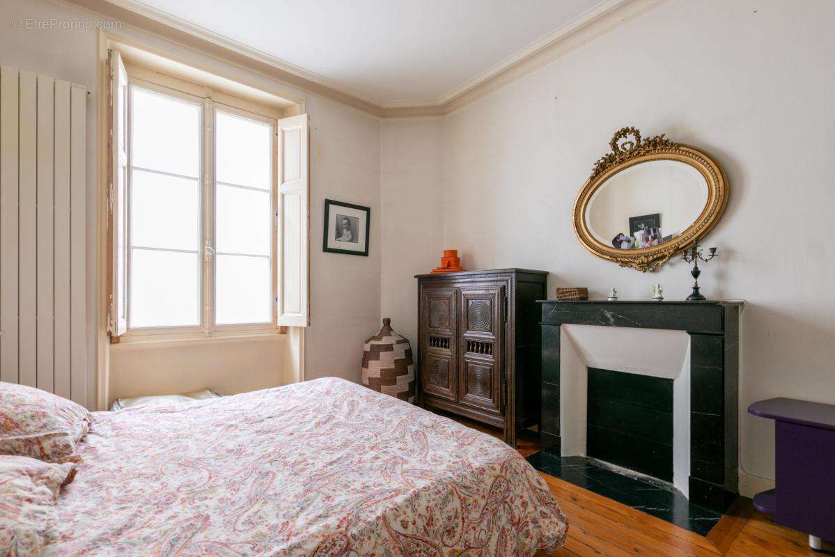 Appartement T5 - photo 11