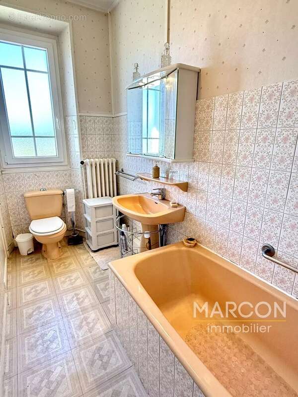 Maison à BENEVENT-L&#039;ABBAYE